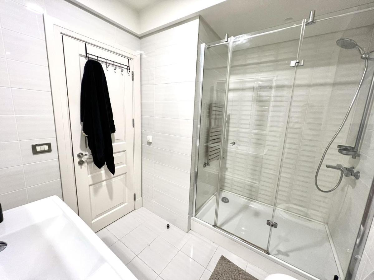 Daire Emaar 2bed+3bath 120sqm Spacious *